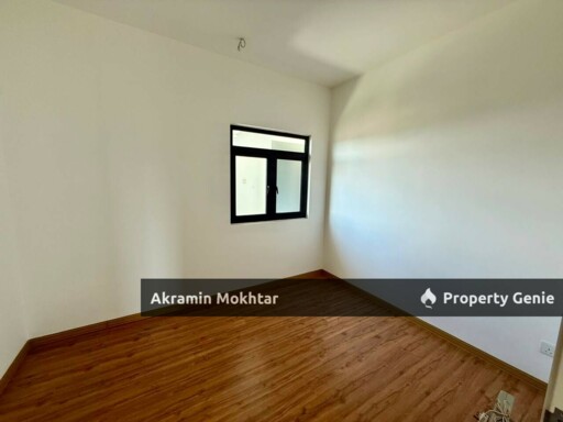 Freehold, Low Level & 2 Parking | Vista Mahogani Condominium, Saujana Impian, Kajang.