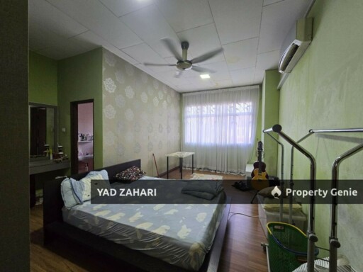 Seksyen 23, Shah Alam | 2-Storey Terrace 4 Bedrooms | RM560K - Extended, Peaceful Area & Well Maintained