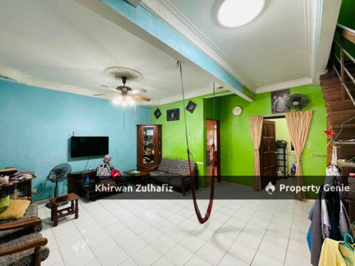 Jalan Adenium Bukit Beruntung Double Storey For Sale