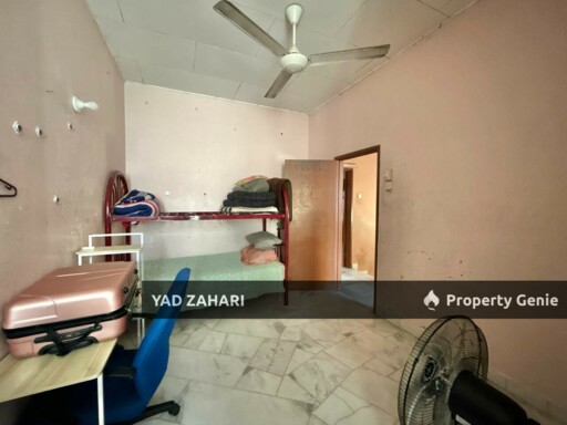 Taman Desa Mewah, Semenyih | Double Storey Terrace 4 Bedrooms | RM480K - Freehold, Semi Furnished and Near to Bandar Sunway Semenyih