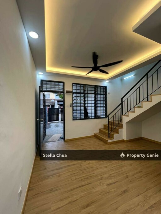 For Sale🏡2 Storey Low Cost House 📍Jalan Lading, Puteri Wangsa
