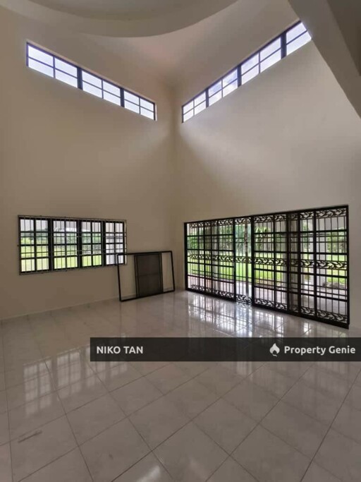 Gate A Double Storey IOI Palm Villa Kulai For Rent
