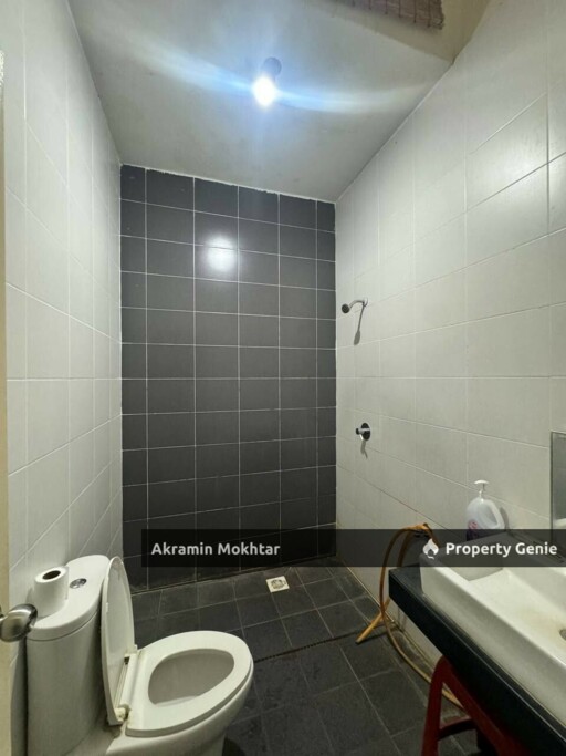 Double Storey Terrace Intermediate Pulau Angsa U10, Shah Alam
