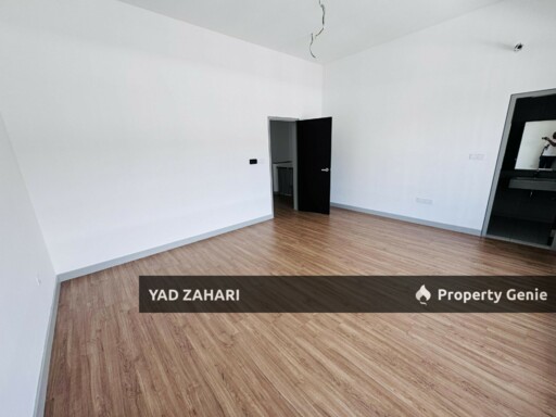 Elmina Green 7, Shah Alam | 2-Storey Superlink 4 Bedrooms | RM980K - Extra Land at Back, Freehold and Brand New