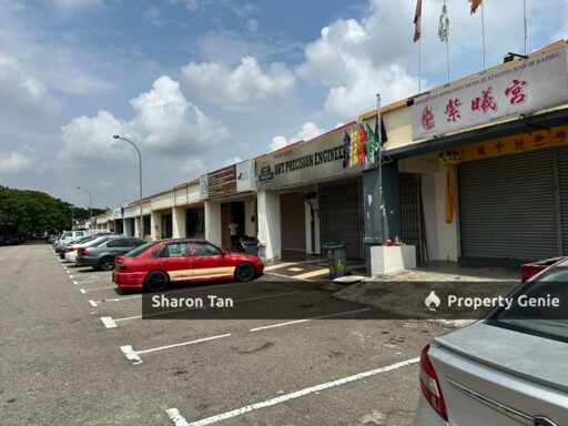 Warehouse For Rent With Easy Access To PPR Setia Indah