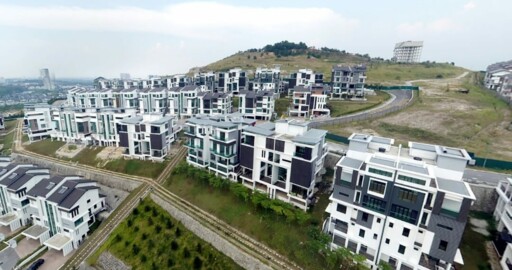 D'Magnificent (Deluxe Super Link Designer Homes)