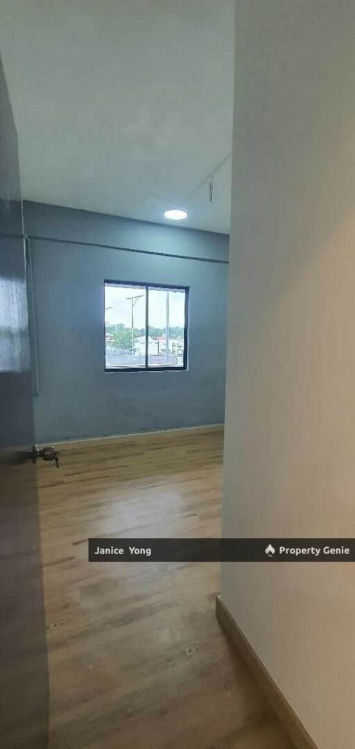 Flat Taman Air Biru Pasir Gudang