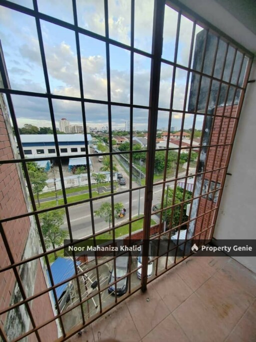 Kastella Court Apartment, Jalan Padang Tembak, Air Hitam Peneng.