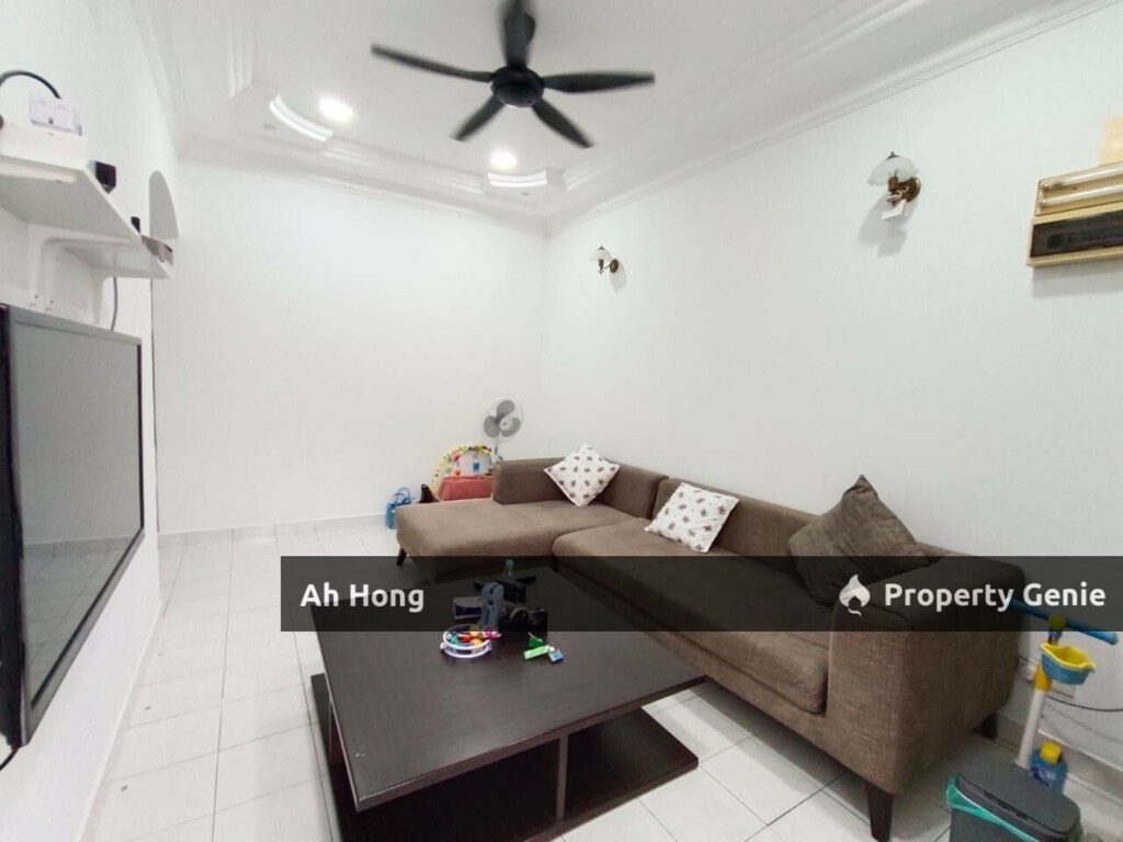 Taman Molek / Jalan Molek / Single Storey / Fully Furnished