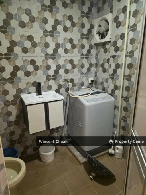 Rampai Court Apartment, Almost Full Furnished