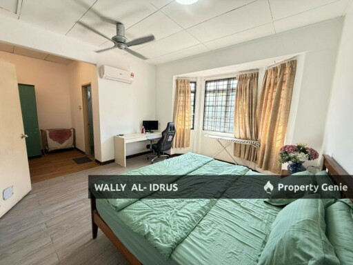 Double storey terrace house @ Kota Damansara Section 8, Jalan Pekaka