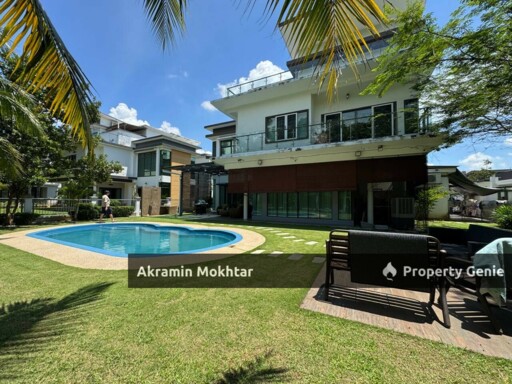 2.5 Storey Bungalow Lake Garden Villas, Cahaya SPK  Seksyen U9, Shah Alam
