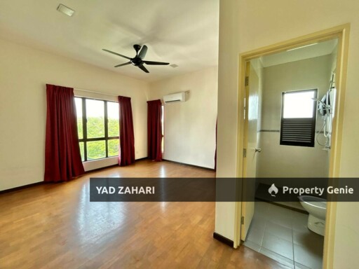 Saujana Villa, Taman Prima Saujana, Kajang | 2.5 Storey Bungalow 5 Bedrooms | RM1.75M - Gated and Guarded, Freehold, Spacious Hall & Built Up