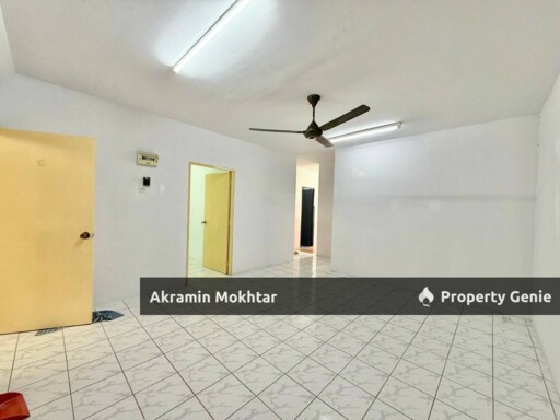 Freehold & 1st Floor | Flat Baiduri Bandar Tasik Kesuma, Semenyih