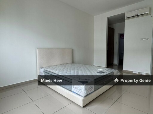 For Rent, Season Luxury Apartment @Larki, 1 Carpark, Fully Furnished