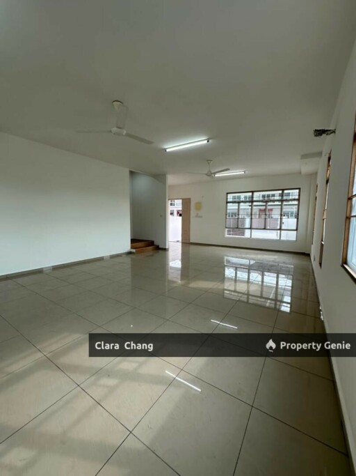 Taman Kluang Perdana Double Storey Endlot Terrace House for Sale