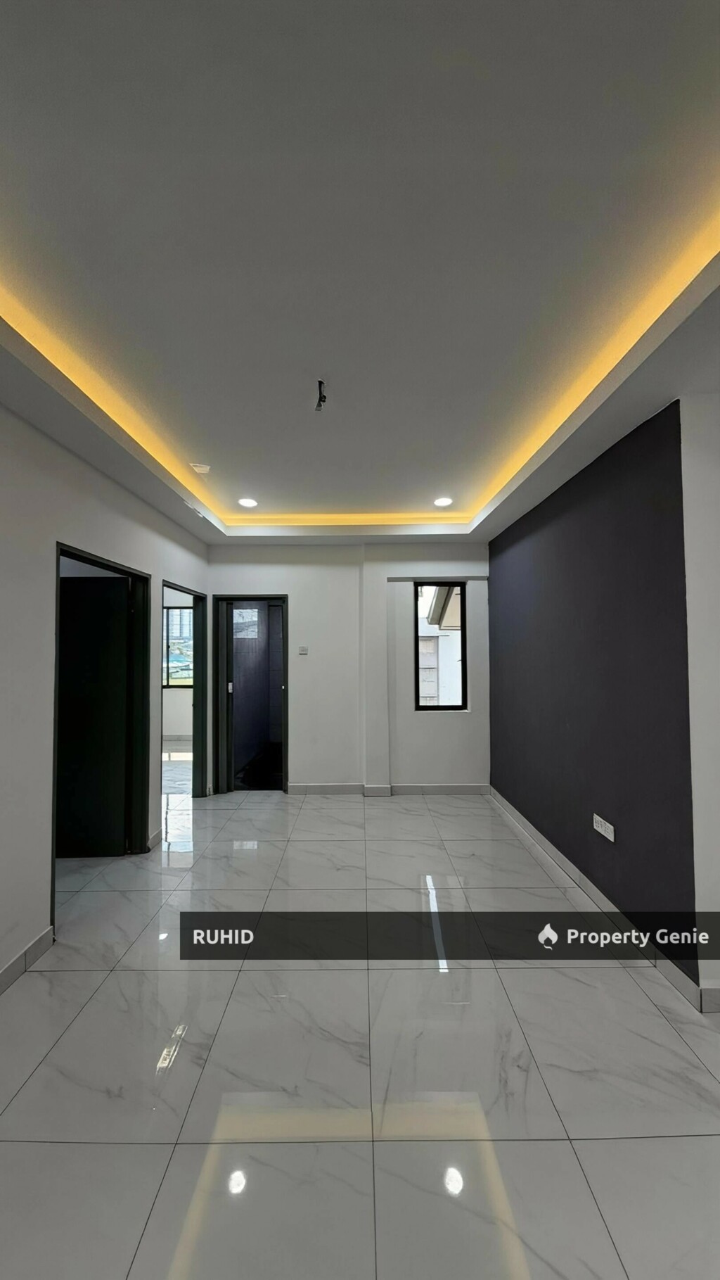 Hot Area Deal! Taman Molek Flat | High Floor Unit