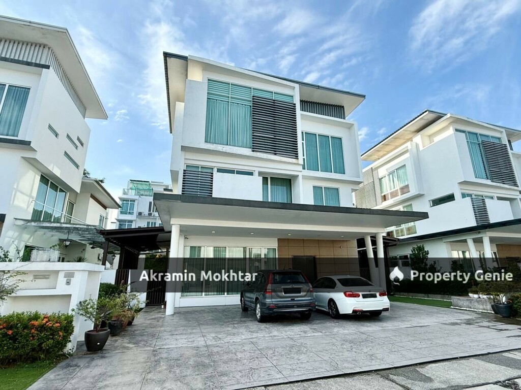 Freehold & Fully Furnished | Bungalow 3 Storey Jacaranda Residence, Cyberjaya.