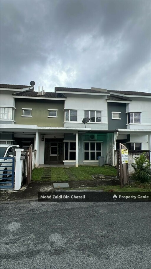 4-Bedroom Home in Bandar Baru Enstek, Negeri Sembilan