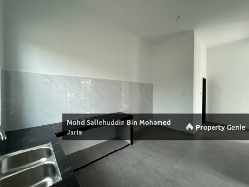 [FREEHOLD OPEN TITLE] TERES SETINGKAT CORNER UNIT ATABARA FASA
