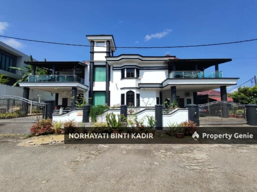 BANGLO 2 TINGKAT BUKIT ISTANA, KUANTAN