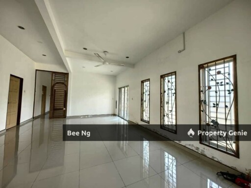 Taman Mutiara Rini /Jalan Bakti / Big Corner Single Storey Terrace