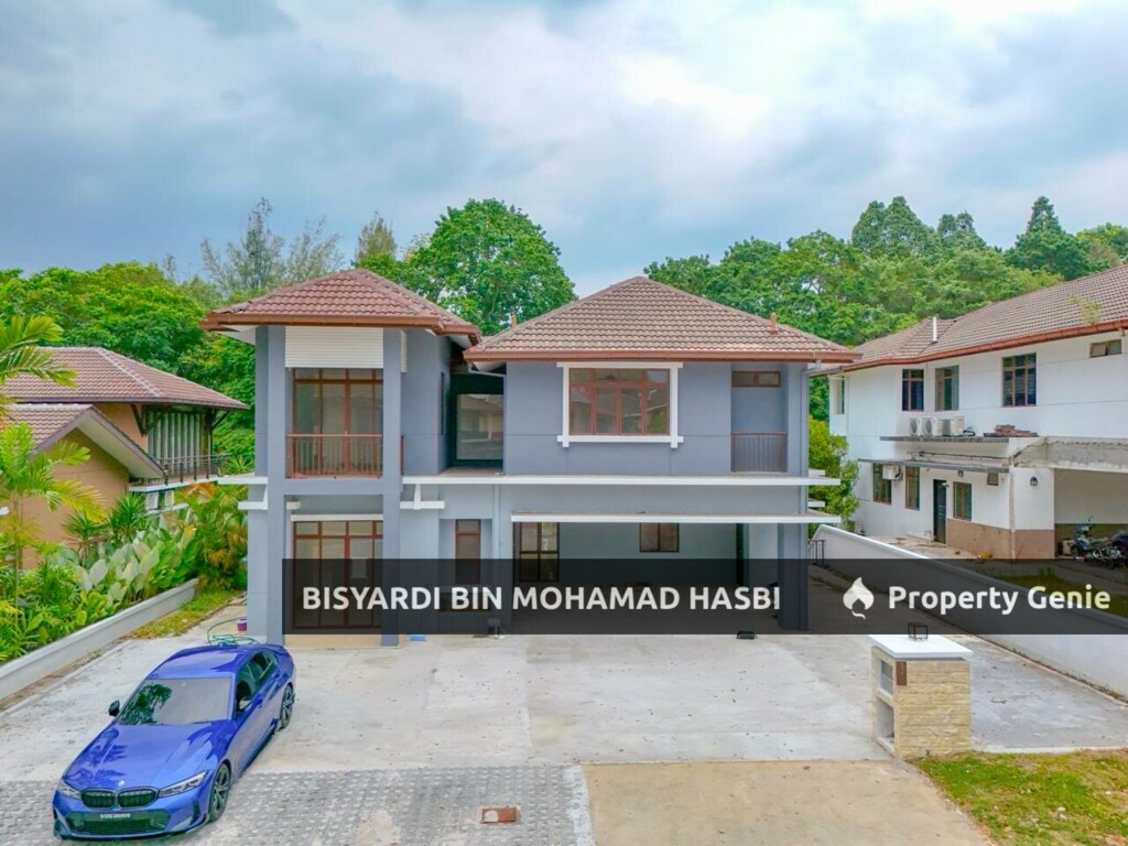 2.5 Storey Bungalow House Jalan Elitis Dahina, Valencia Sungai Buloh.