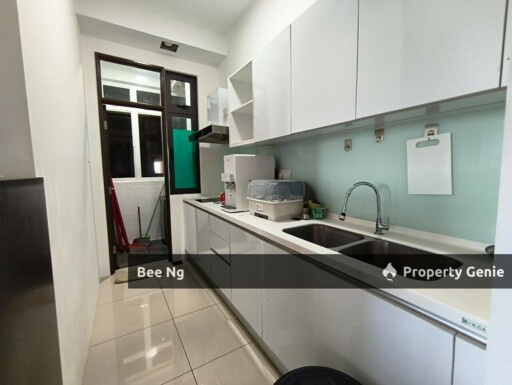 8Scape Residence @ Perling