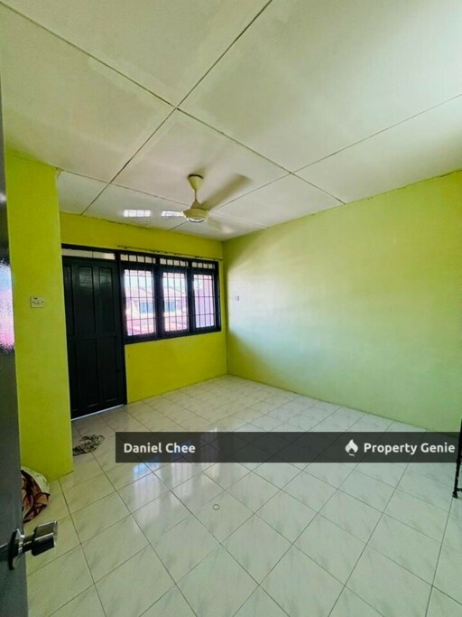 Pengkalan Double Storey Terrace House FOR RENT