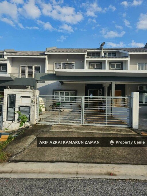 [Renovated & Extended | Price Reduced] Double Storey Laurel Terrace at Laman View, Cyberjaya | 4 Bedrooms | Freehold | RM790,000
