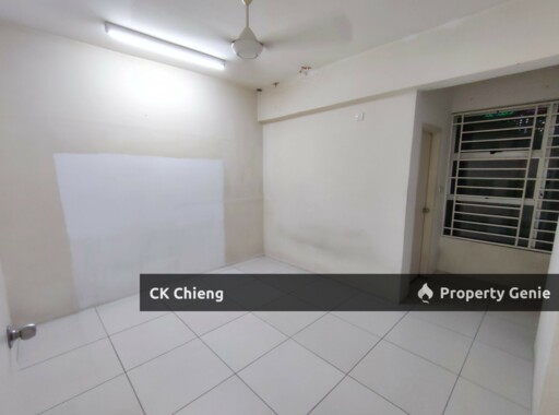 Calisa Residence Rent, 3 Rooms Basic unit, Taman Mas Puchong