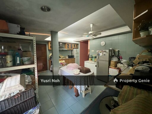 Cornerlot 1.5 Storey USJ 3 Subang Jaya - Huge Land