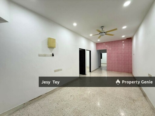 Taman Ungku Tun Aminah Single Storey Terrace House Sales