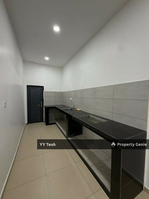 CORNER Ujong Pasir Single Storey Bungalow