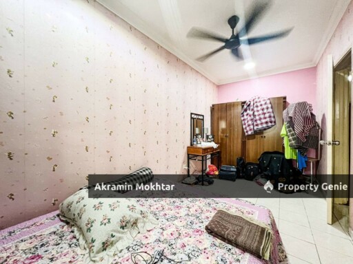 FREEHOLD, RENOVATED & PARTIALLY FURNISHED | 2 Storey House Taman Prima Saujana Kajang Selangor