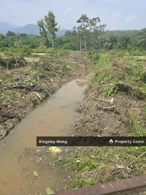 Jerlun, Kuala Kangsar 5.72Acres Agriculture Land Beside Highway