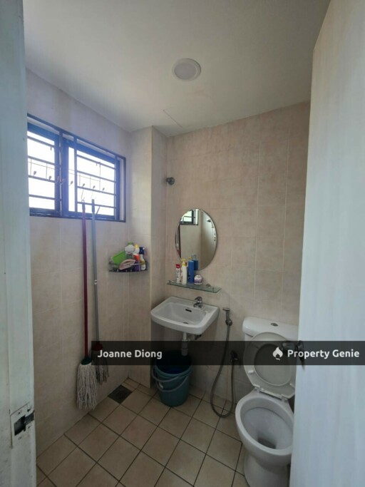 Double Storey House-Taman Puchong Hartamas