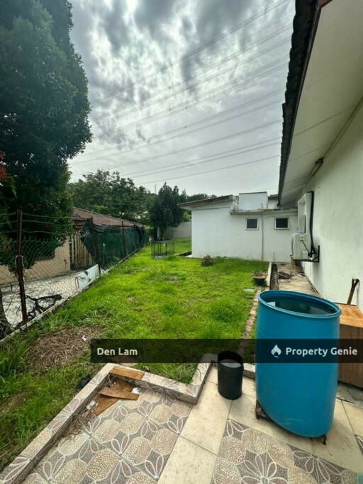 Tasik permai Ampang Bungalow House for rent!!