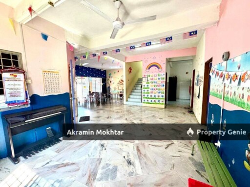 Corner Lot Double Storey Taman Rakan Cheras