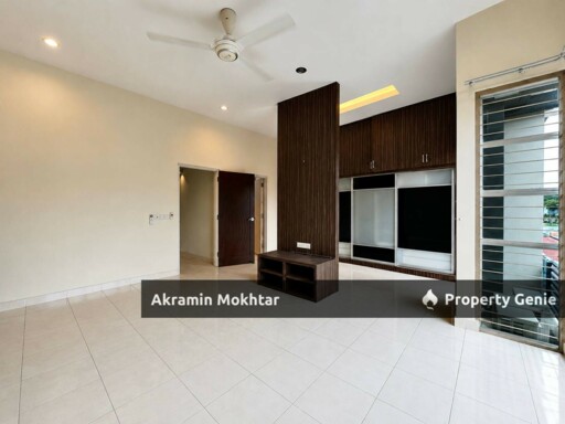 Freehold, Renivated & Partially Furnished | Setia Indah 12 Setia Alam Double Storey