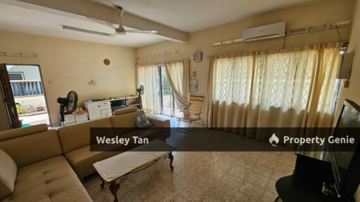 Cheapest RM6xx,000 Klebang 2 Storey SemiD Freehold Ori Condition 4rooms Large Garden Area