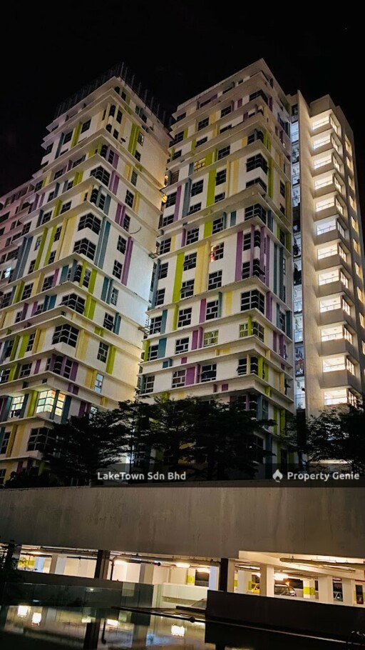 Domain 5 Apartment