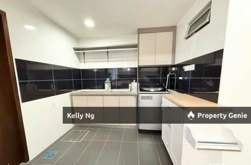 Double Sty Renovated Fully Furnished House At Bandar Botanic Klang For Rent & Sale