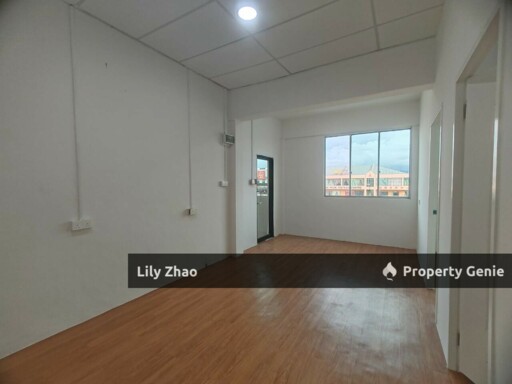 Office Room for Rent, 400 sqft, Private Toilet, Newly Renovated, Prime Area, 2nd Floor Grand Plaza Putatan 5 Town, Kota Kinabalu