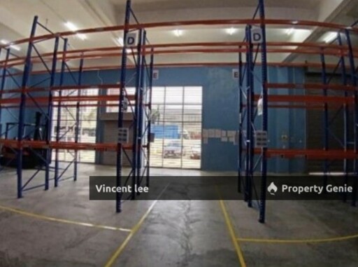Taman Meranti Jaya, 4 Storey Warehouse Factory , 3 Ton Floor Loading, 40 Foot Container Access, with Cargo Lift, 100 Amp Power Supply, 23 Feet Height at Ground Floor, Prime Location, Easy Access to Hi
