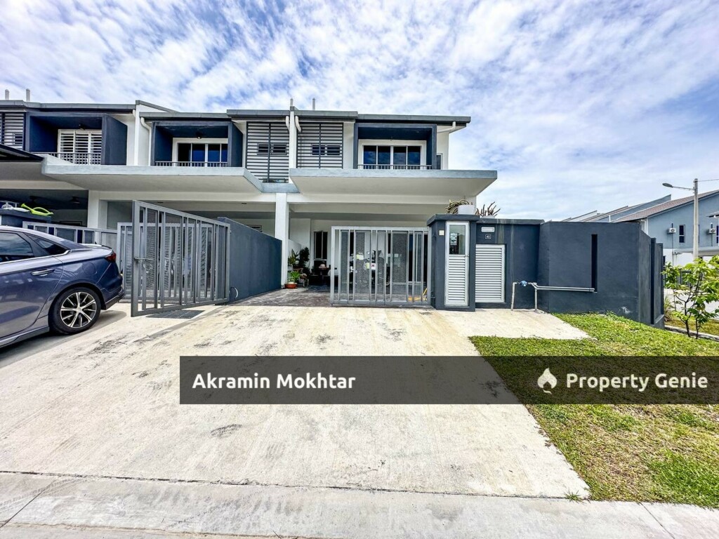 FREEHOLD & CORNER LOT | 2 Storey Terrace at Taman Vista Mutiara, Sungai Long, Kajang, Selangor