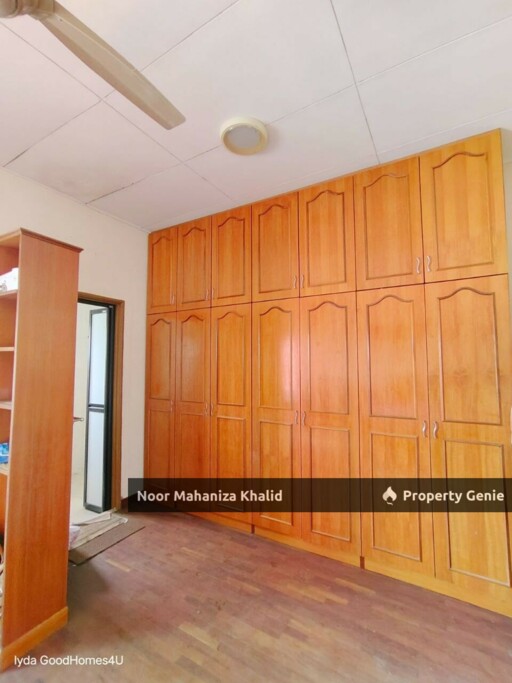 2 Storey Corner Lot Renovated, Bandar Bukit Mahkota Bangi