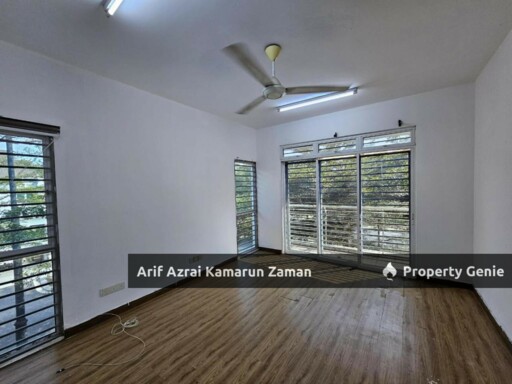 [Partially Furnished] Double Storey Corner Lot Terrace, Presint 11 Putrajaya | 4R3B | RM2,800/month