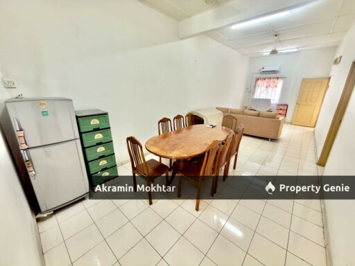 Townhouse Puncak Perdana, Puncak Alam Selangor .