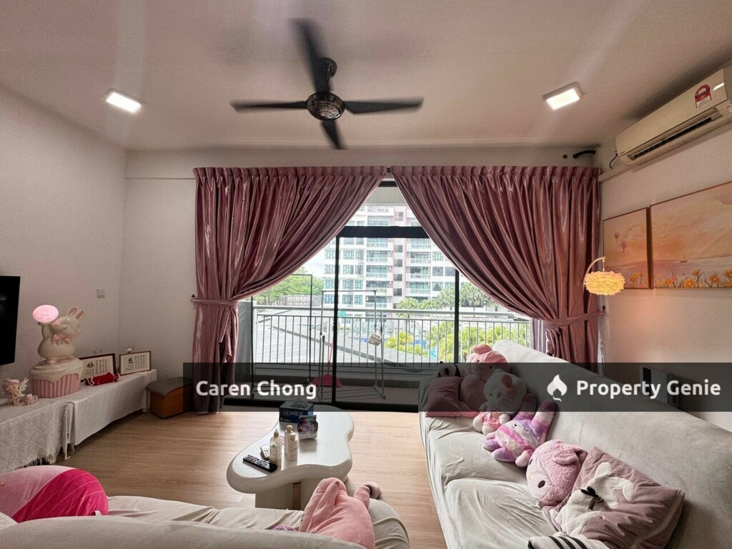 AUSTIN SUITES For Sale Mount Austin For Sale